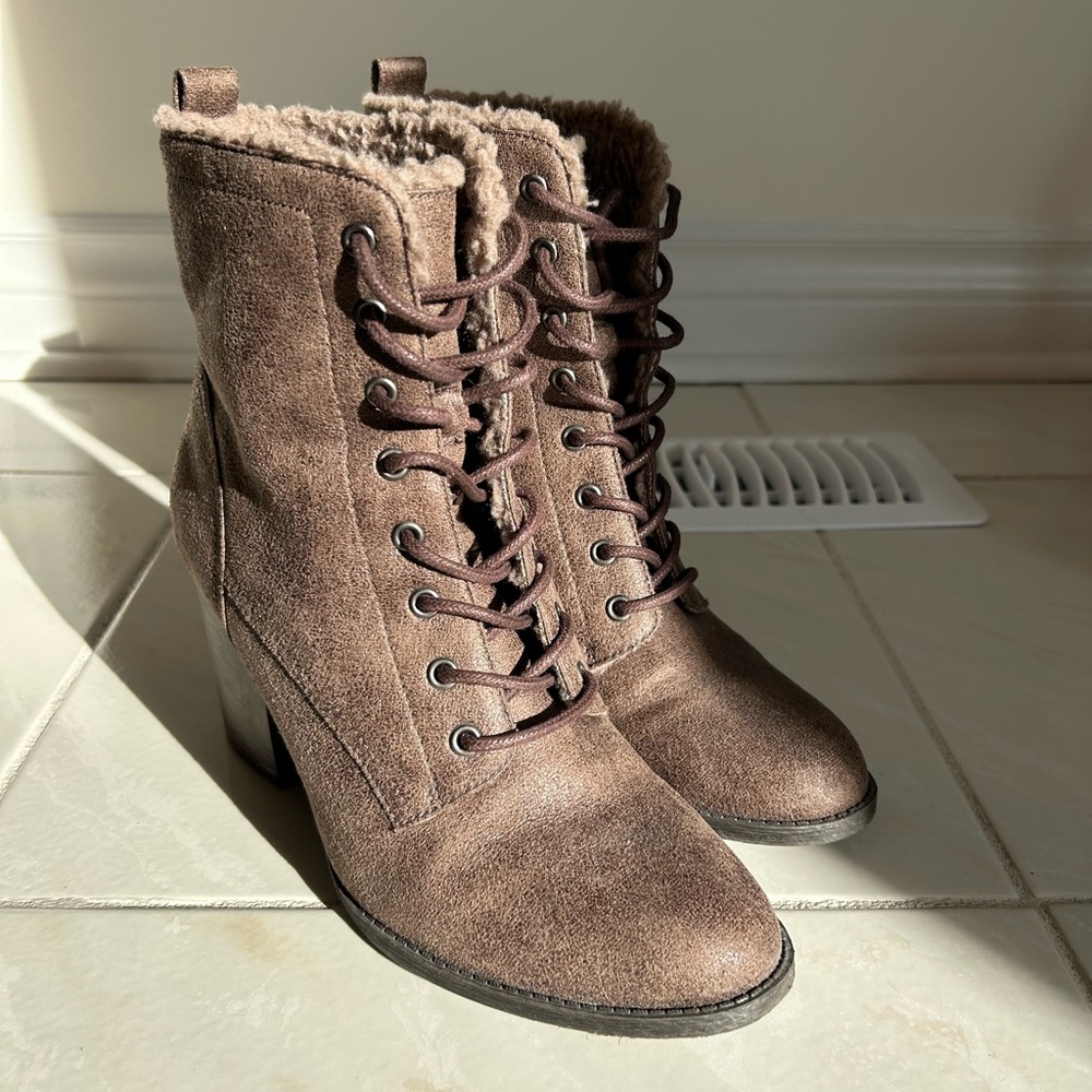 *New* Express Brown Bootie Heels with Faux Shearling Inside - Size 9